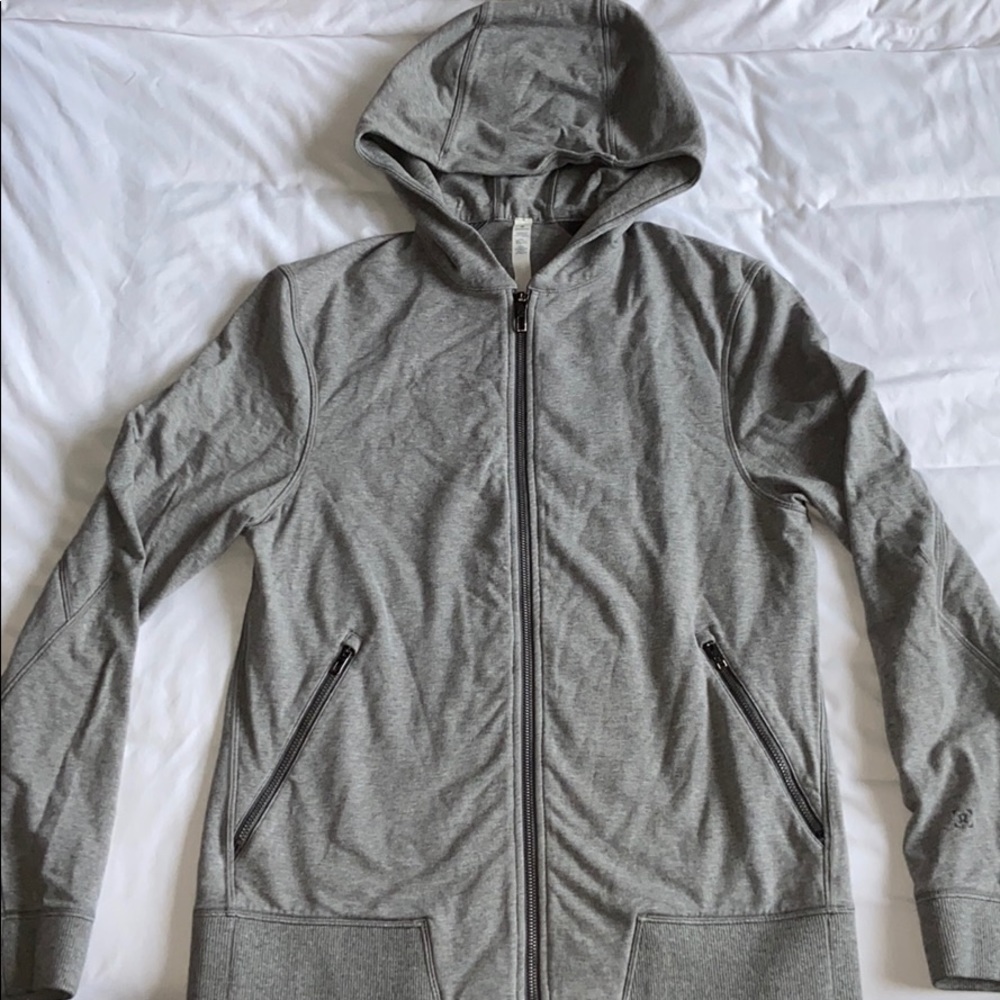 lululemon men’s grey zip up sweatshirt